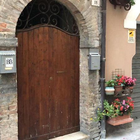 La Casetta Due Teramo Bagian luar foto